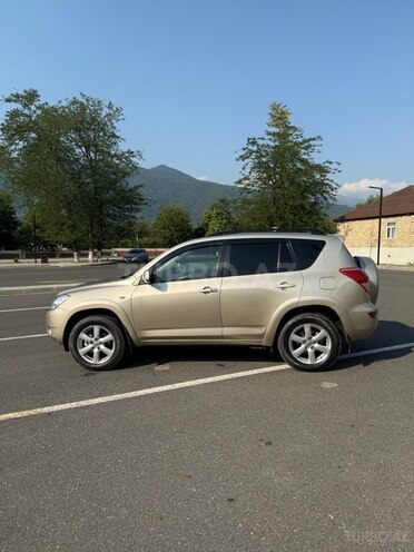 Toyota RAV4 2007, 288,640 km - 2.4 l - Zaqatala