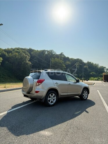 Toyota RAV4 2007, 288,640 km - 2.4 l - Zaqatala