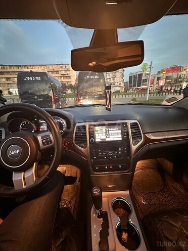 Jeep Grand Cherokee 2012, 82,000 km - 3.6 л - Bakı