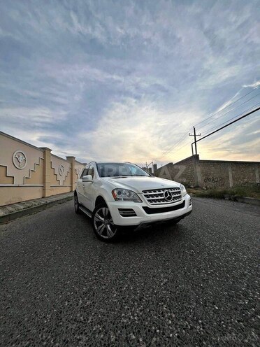 Mercedes ML 350 4MATIC 2011, 135,191 km - 3.5 l - Bakı