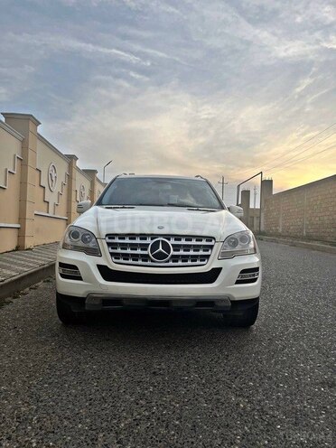 Mercedes ML 350 4MATIC 2011, 135,191 km - 3.5 l - Bakı