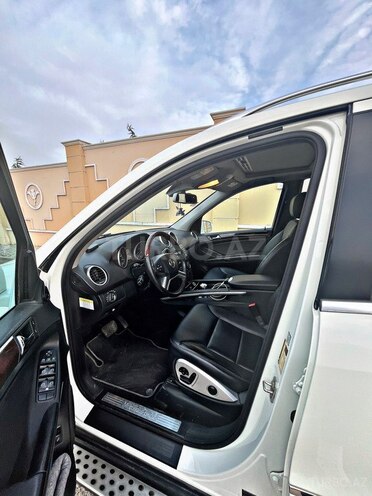 Mercedes ML 350 4MATIC 2011, 135,191 km - 3.5 l - Bakı