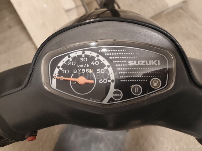 Suzuki  2015, 9,796 km - 0.1 l - Mingəçevir