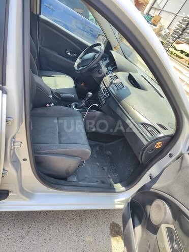 Renault Megane 2011, 328,000 km - 1.5 l - Bakı