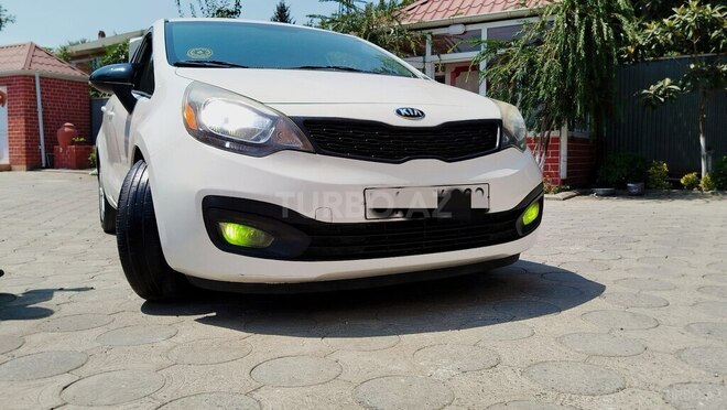Kia Rio 2015, 241,299 km - 1.6 l - Masallı