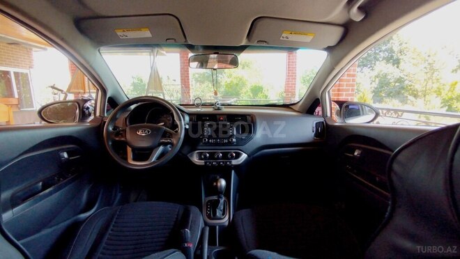 Kia Rio 2015, 241,299 km - 1.6 l - Masallı