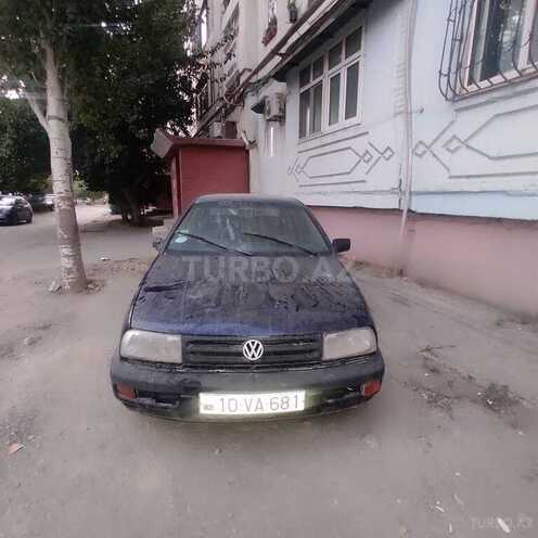 Volkswagen Vento 1995, 500,000 km - 2.0 l - Sumqayıt