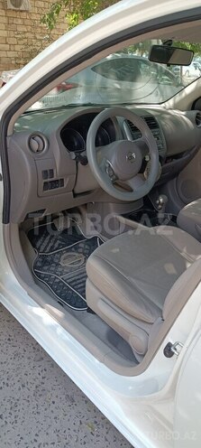 Nissan Sunny 2013, 258,000 km - 1.5 л - Şirvan
