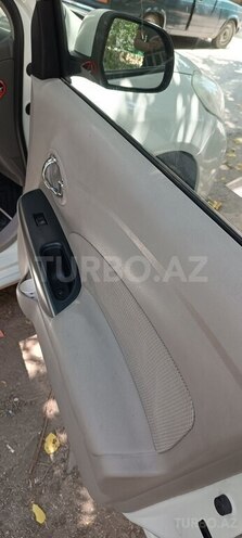 Nissan Sunny 2013, 258,000 km - 1.5 л - Şirvan