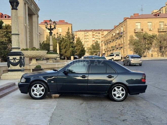 Mercedes C 240 1998, 286,868 km - 2.4 л - Bakı