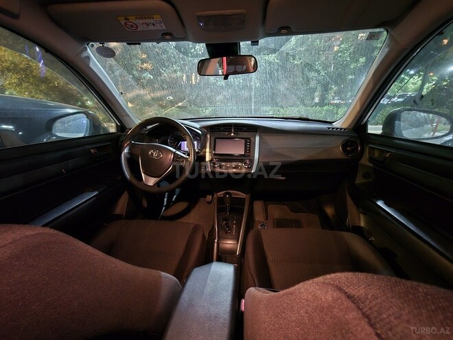 Toyota Corolla Fielder 2018, 95,000 km - 1.5 л - Bakı