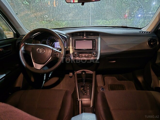 Toyota Corolla Fielder 2018, 95,000 km - 1.5 л - Bakı