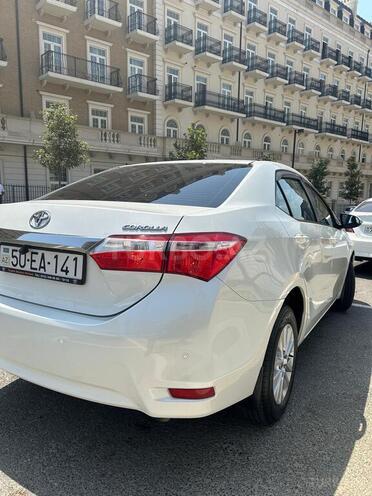 Toyota Corolla 2018, 72,600 km - 1.6 l - Bakı