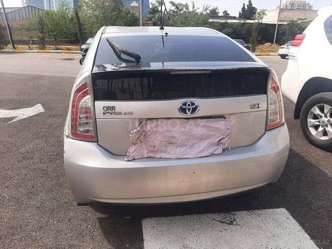 Toyota Prius 2012, 4,023,360 km - 1.8 l - Bakı