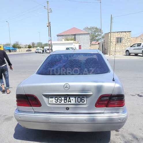 Mercedes E 220 1998, 84,500 km - 2.2 l - Bakı