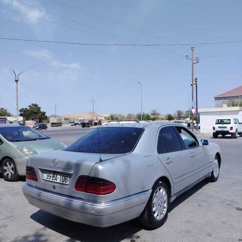 Mercedes E 220 1998, 84,500 km - 2.2 l - Bakı