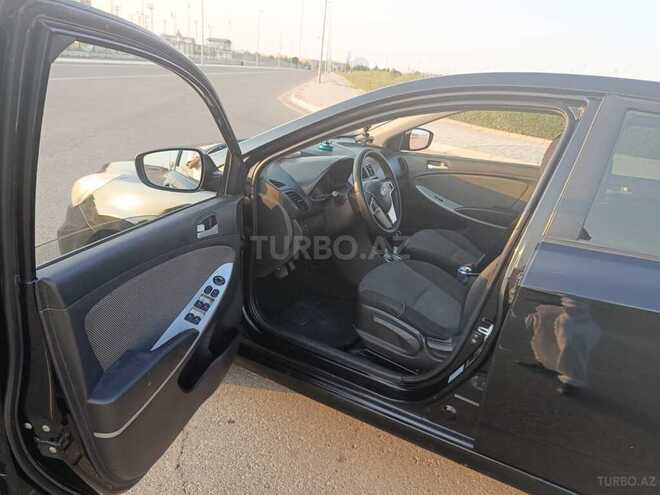 Hyundai Accent 2013, 337,000 km - 1.6 l - Bakı