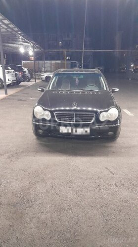 Mercedes C 220 2000, 267,000 km - 2.2 l - Gəncə
