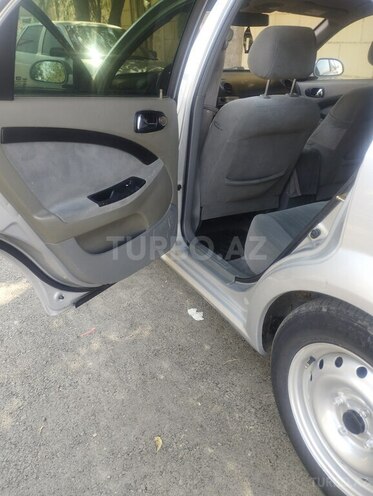 Chevrolet Lacetti 2006, 281,000 km - 1.4 l - Salyan