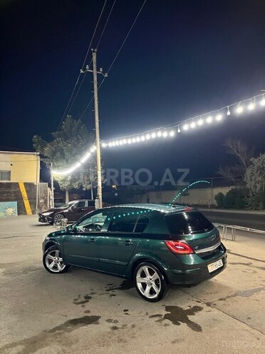 Opel Astra 2004, 250,000 km - 1.4 l - Bakı