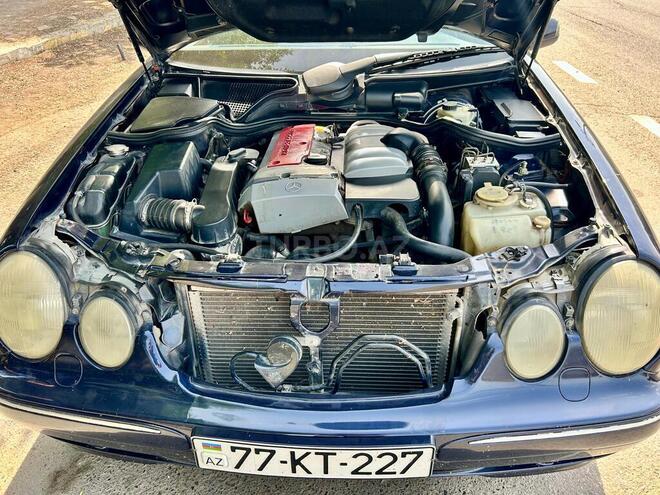 Mercedes E 200 2001, 38,000 km - 2.0 l - İmişli