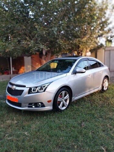 Chevrolet Cruze 2013, 384,999 km - 1.4 l - Yevlax