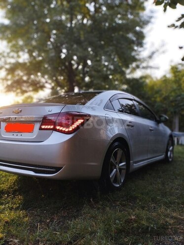 Chevrolet Cruze 2013, 384,999 km - 1.4 l - Yevlax
