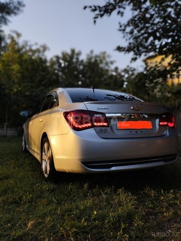 Chevrolet Cruze 2013, 384,999 km - 1.4 l - Yevlax