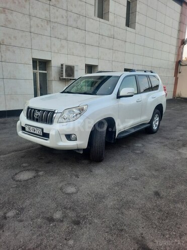 Toyota Land Cruiser Prado 2010, 155,800 km - 2.7 l - Bakı