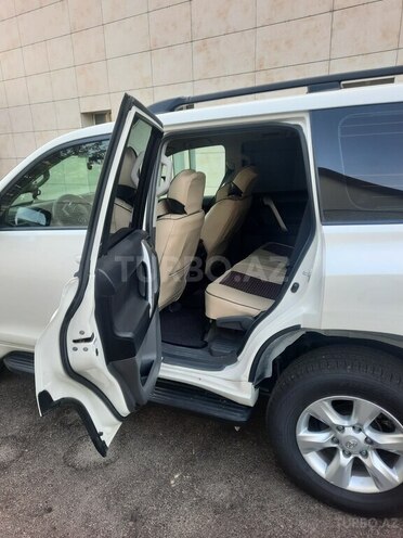 Toyota Land Cruiser Prado 2010, 155,800 km - 2.7 l - Bakı
