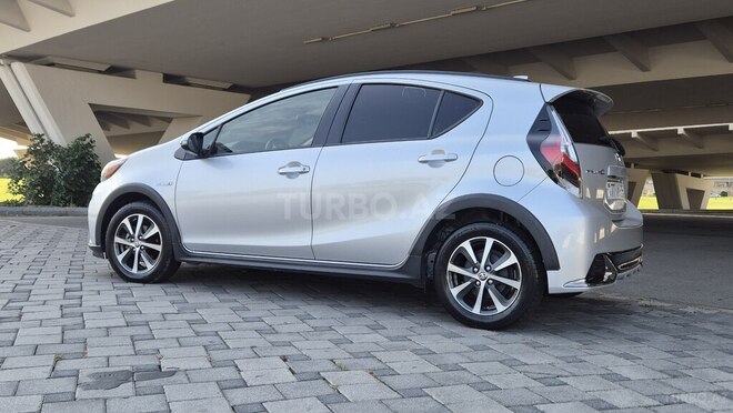 Toyota Prius C 2018, 116,000 km - 1.5 l - Bakı