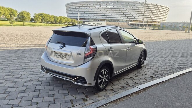 Toyota Prius C 2018, 116,000 km - 1.5 l - Bakı
