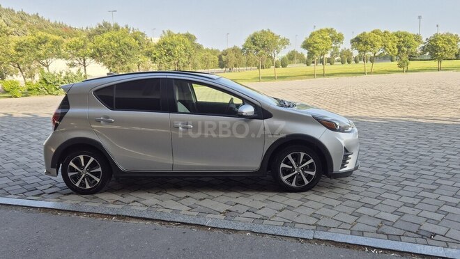 Toyota Prius C 2018, 116,000 km - 1.5 l - Bakı