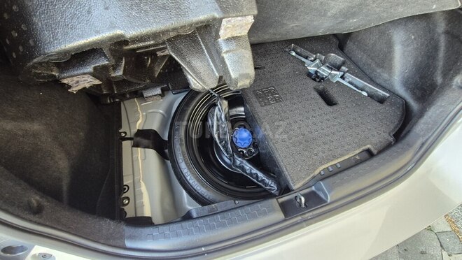 Toyota Prius C 2018, 116,000 km - 1.5 l - Bakı