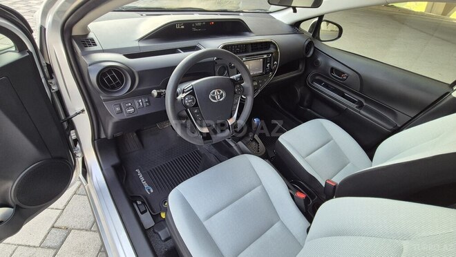 Toyota Prius C 2018, 116,000 km - 1.5 l - Bakı