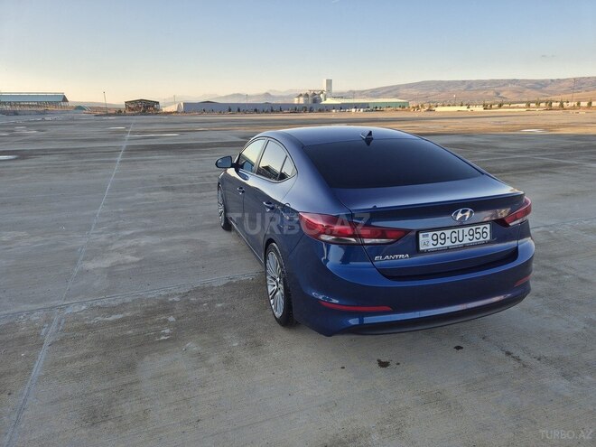 Hyundai Elantra 2017, 120,500 km - 2.0 l - Bakı