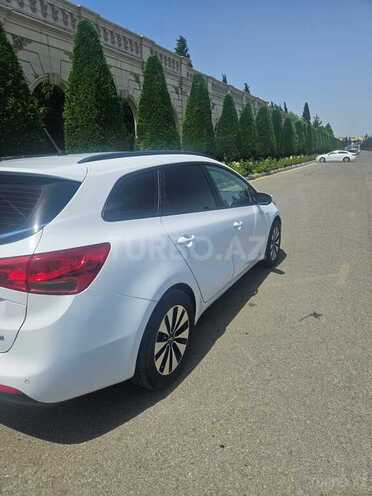 Kia  2014, 151,000 km - 1.6 l - Gəncə