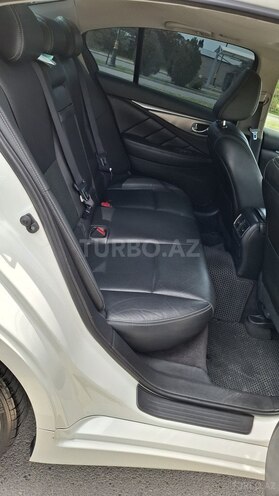 Infiniti Q50 2016, 172,000 km - 2.2 l - Bakı