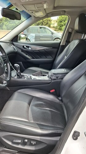 Infiniti Q50 2016, 172,000 km - 2.2 l - Bakı
