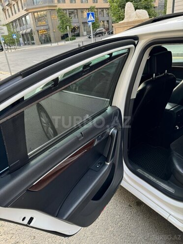 Volkswagen Passat 2011, 355,000 km - 1.8 л - Bakı