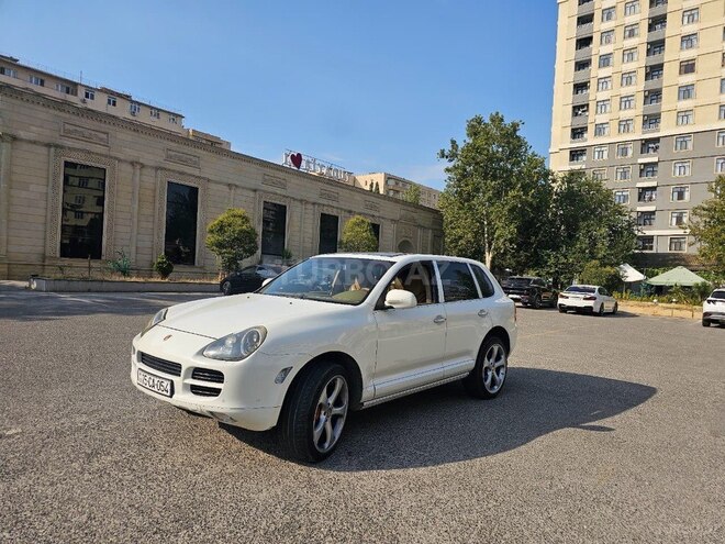 Porsche Cayenne Turbo 2006, 235,000 km - 4.5 l - Bakı