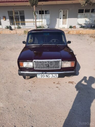 LADA (VAZ) 2107 2001, 54,649 km - 1.6 l - Salyan