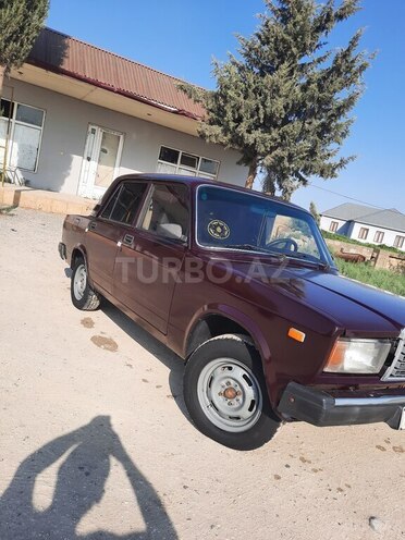 LADA (VAZ) 2107 2001, 54,649 km - 1.6 l - Salyan