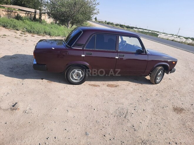 LADA (VAZ) 2107 2001, 54,649 km - 1.6 l - Salyan