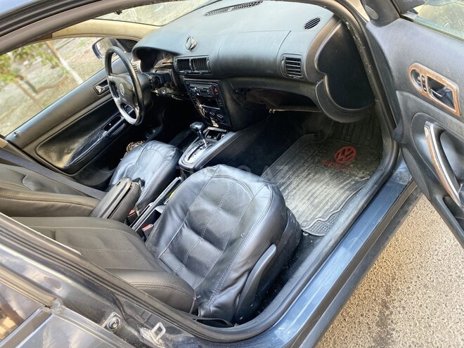 Volkswagen Passat 2000, 241,041 km - 1.8 l - Sumqayıt
