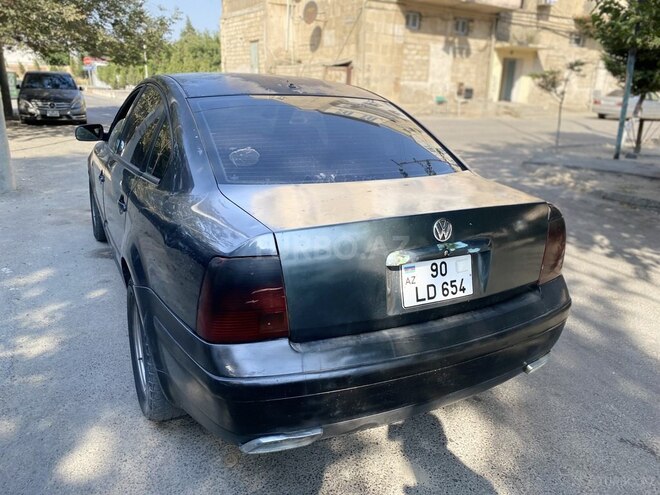 Volkswagen Passat 2000, 241,041 km - 1.8 l - Sumqayıt