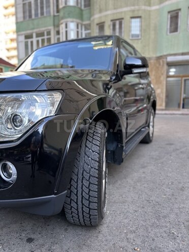 Mitsubishi Pajero 2008, 265,000 km - 3.0 l - Bakı