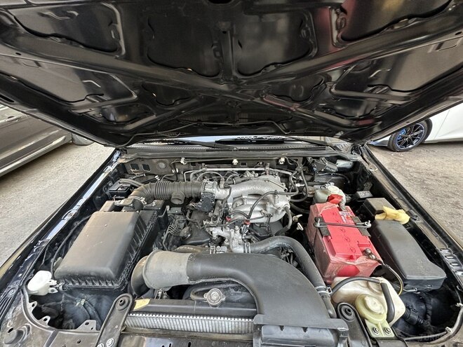 Mitsubishi Pajero 2008, 265,000 km - 3.0 l - Bakı
