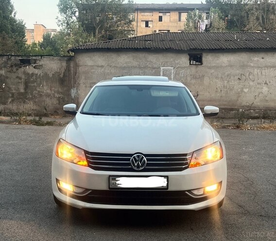 Volkswagen Passat 2012, 280,000 km - 2.5 л - Bakı