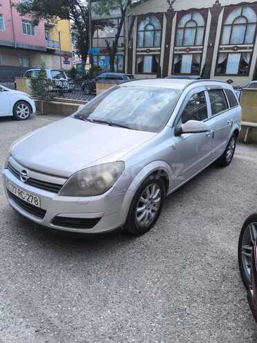 Opel Astra 2005, 347,000 km - 1.4 l - Qusar